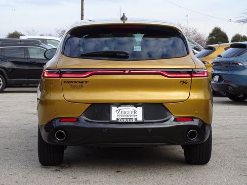 New 2024 Dodge Hornet R/T w/ Tech Pack w/o Parking image 10