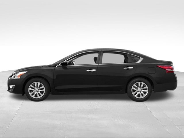Used 2013 Nissan Altima 2.5 S FWD image 6