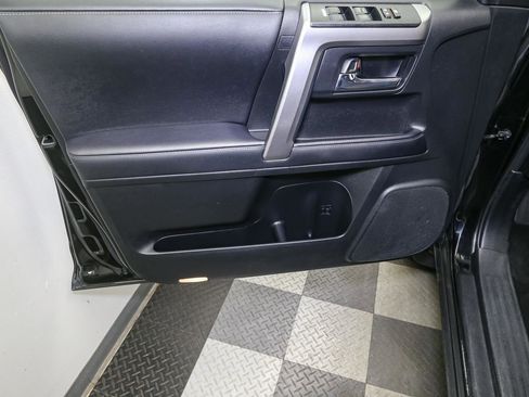 Used 2024 Toyota 4Runner SR5 image 43