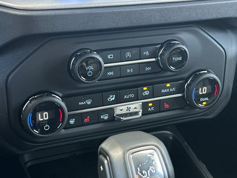 New 2026 Ford Bronco Outer Banks AWD/4WD image 20
