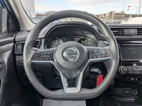 Certified 2020 Nissan Rogue Sport S image 15