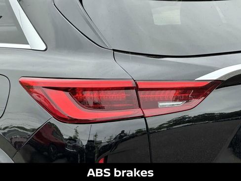 Used 2021 INFINITI QX50 Luxe image 14