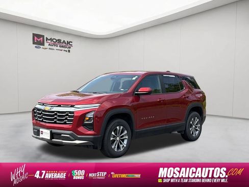 Used 2026 Chevrolet Equinox LT w/ Convenience Package II AWD/4WD image 3