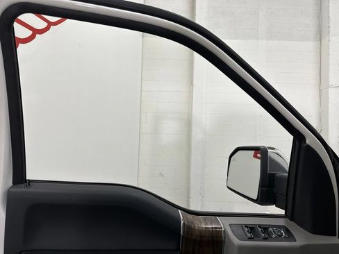 Used 2018 Ford F150 Lariat AWD/4WD image 37