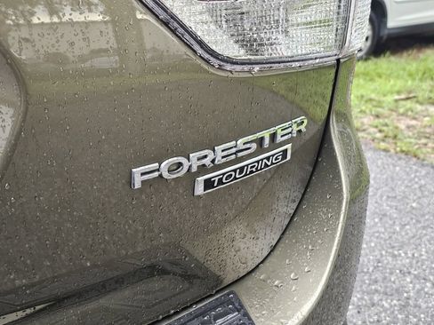 Certified 2023 Subaru Forester Touring AWD/4WD image 8