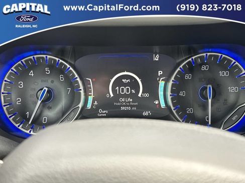 Used 2024 Chrysler Pacifica Touring-L FWD image 25