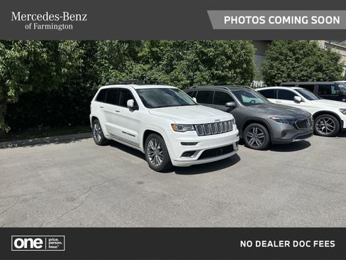 Used 2017 Jeep Grand Cherokee Summit w/ Platinum Series Group AWD/4WD image 1