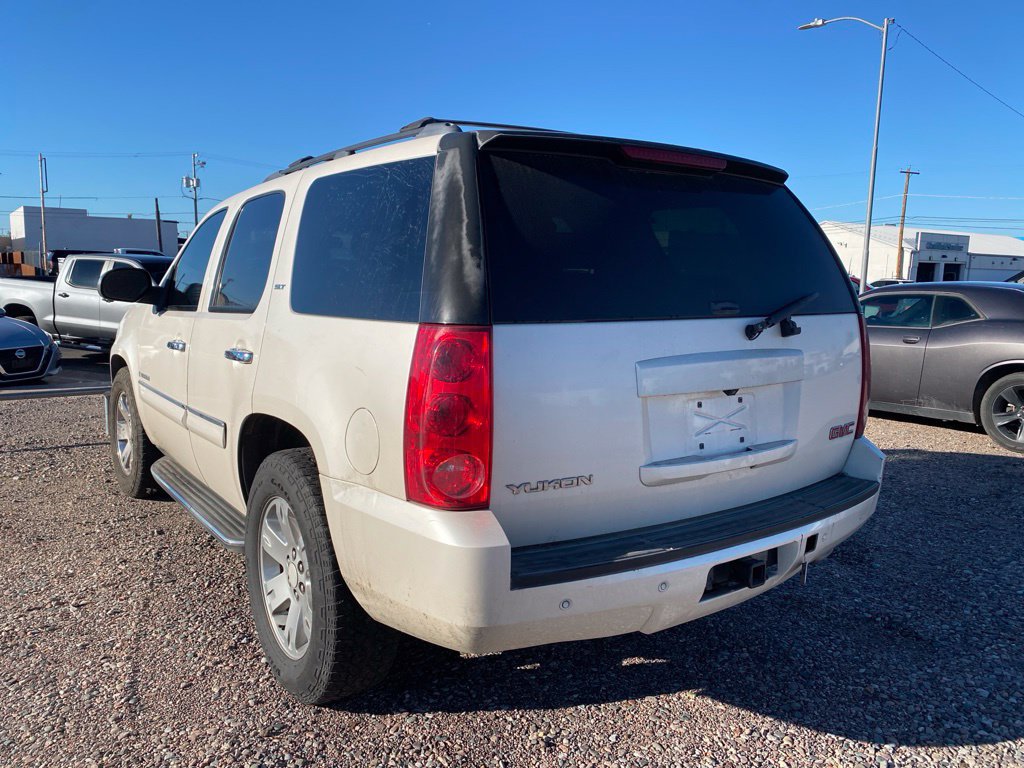 Used 2008 GMC Yukon SLT RWD image 3