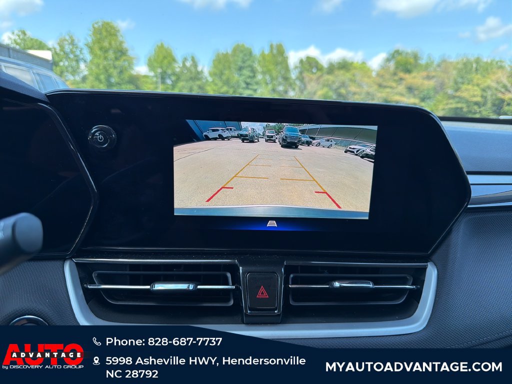 Used 2025 Chevrolet TrailBlazer LT FWD image 17