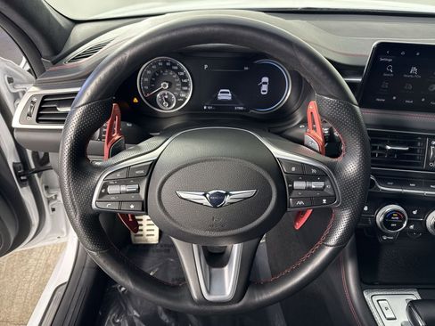 Used 2022 Genesis G70 3.3T w/ Sport Prestige Package image 10