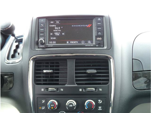 Used 2017 Dodge Grand Caravan SE FWD image 6