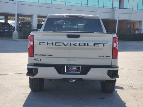 Used 2026 Chevrolet Silverado 1500 Custom w/ Turbomax Blackout Package image 14