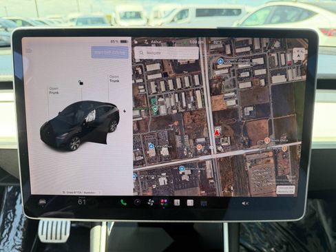 Used 2021 Tesla Model Y Performance AWD/4WD image 31