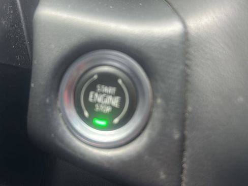 Used 2022 GMC Yukon AT4 w/ Max Trailering Package image 19