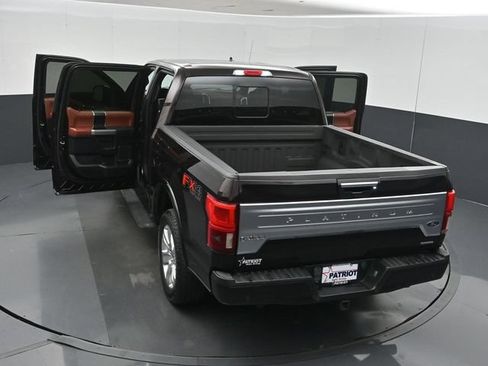 Used 2018 Ford F150 Platinum w/ Equipment Group 701A Luxury AWD/4WD image 58