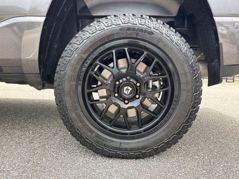 Used 2021 RAM 1500 Big Horn image 11