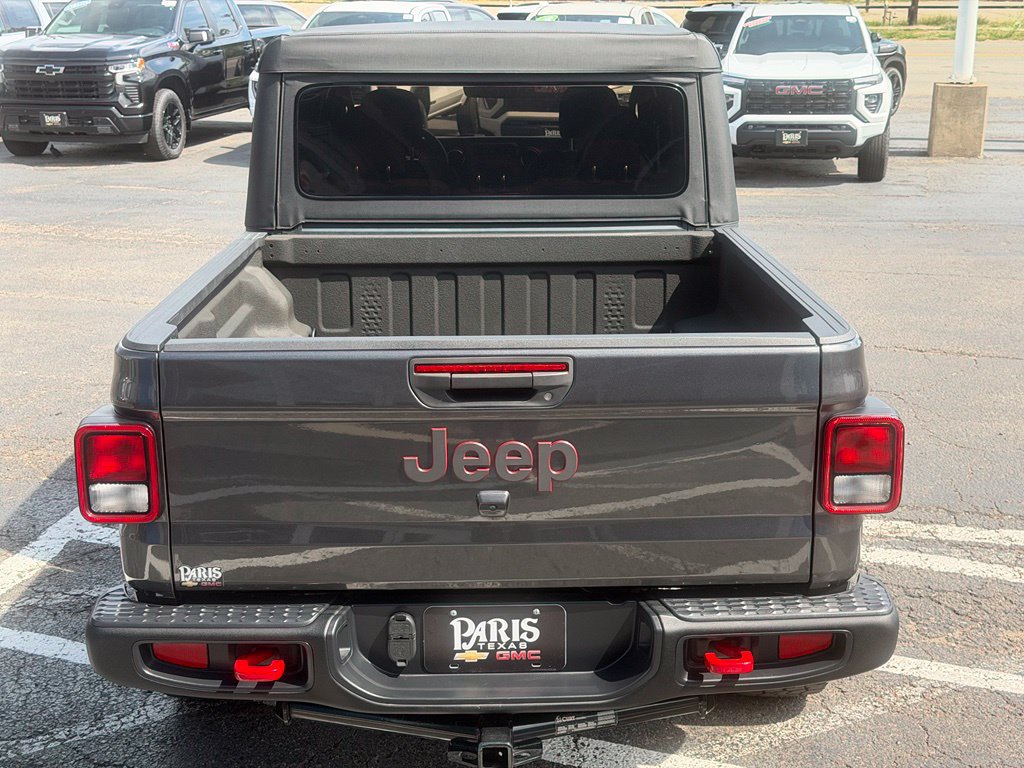 Used 2023 Jeep Gladiator Rubicon AWD/4WD image 7