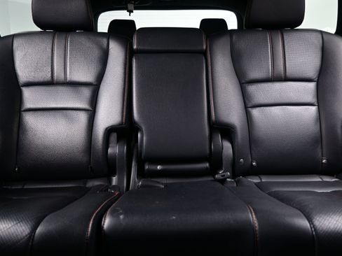 Used 2022 Honda Pilot TrailSport image 16