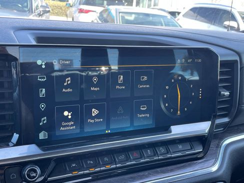 Used 2023 Chevrolet Silverado 1500 LTZ w/ Z71 Off-Road Package image 10