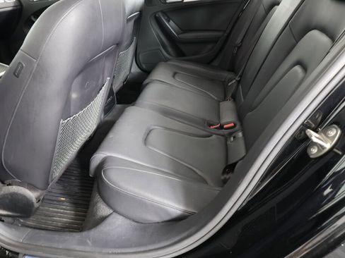 Used 2009 Audi A4 2.0T Premium image 17