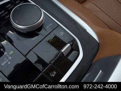Used 2022 BMW X7 xDrive40i w/ Premium Package AWD/4WD image 26