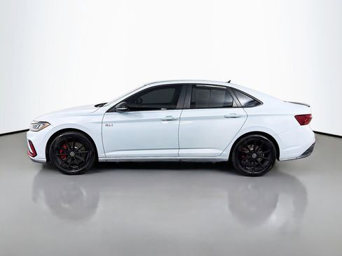 Used 2025 Volkswagen Jetta GLI Autobahn FWD image 8
