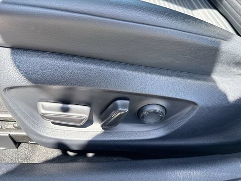 Certified 2023 Toyota Camry SE FWD image 14