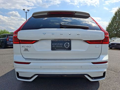 Used 2024 Volvo XC60 T8 Plus w/ Protection Package Premier image 5