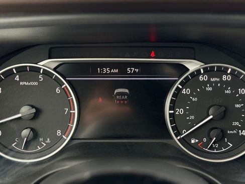 Used 2023 Nissan Rogue SL image 38