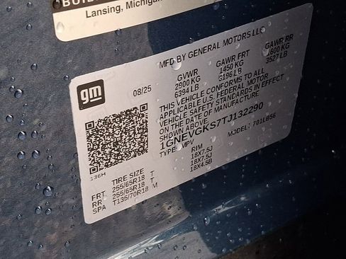 Used 2026 Chevrolet Traverse LT w/ Driver Confidence Package image 25