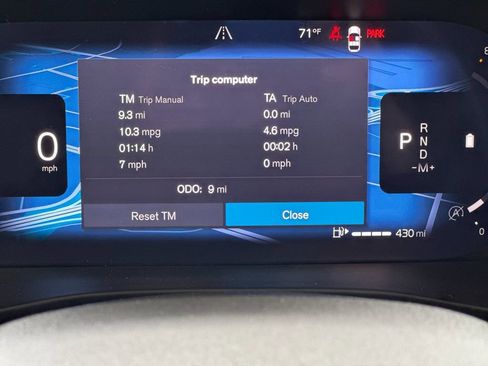 New 2026 Volvo XC40 B5 Ultra w/ Climate Package AWD/4WD image 27