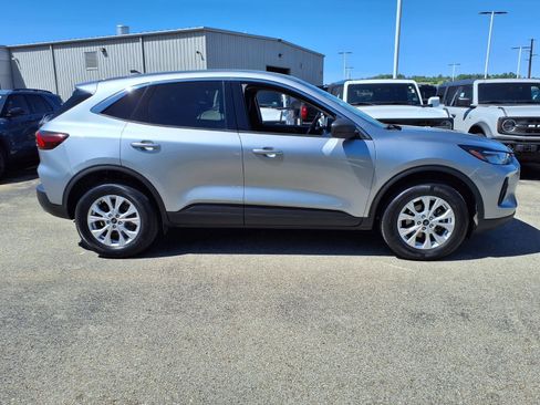 Used 2024 Ford Escape Active AWD/4WD image 6