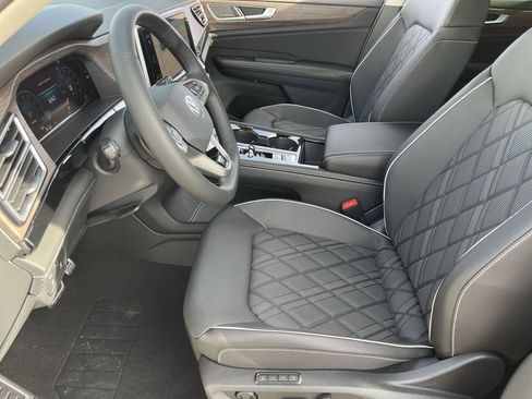New 2026 Volkswagen Atlas SEL Premium R-Line AWD/4WD image 15