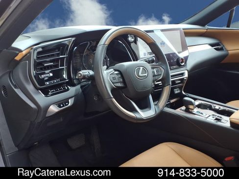 Certified 2023 Lexus RX 350 Premium w/ Accessory Package AWD/4WD image 9