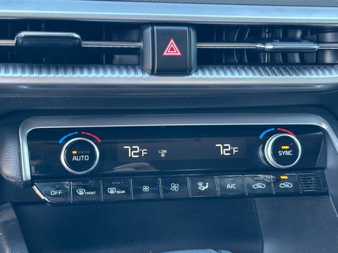 Used 2022 Kia K5 LXS image 24