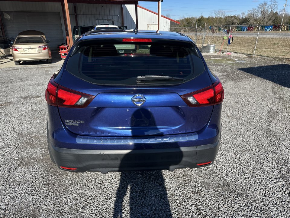 Used 2019 Nissan Rogue Sport S w/ Appearance Package FWD image 6