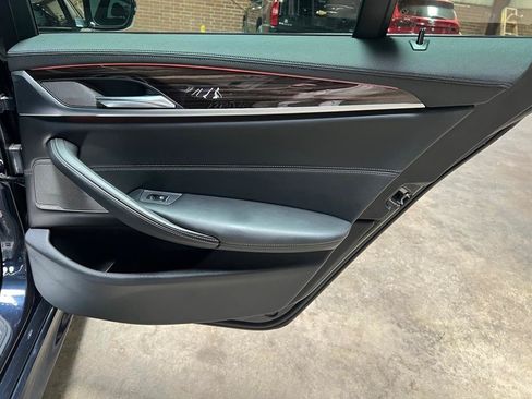 Used 2020 BMW 540i w/ M Sport Package RWD image 27