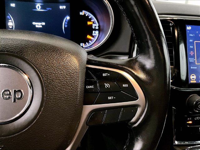 Used 2022 Jeep Grand Cherokee Laredo X AWD/4WD image 18
