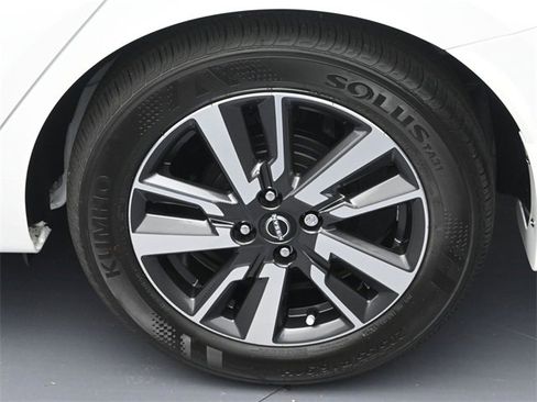 New 2025 Nissan Versa SV w/ Trunk Package image 8