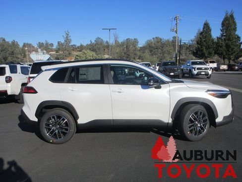 New 2026 Toyota Corolla Cross XLE image 2