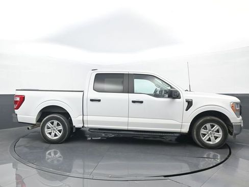 Used 2022 Ford F150 XL w/ Trailer Tow Package image 2