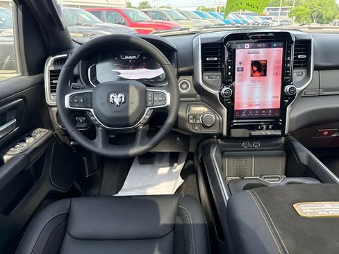 New 2026 RAM 1500 Big Horn AWD/4WD image 21