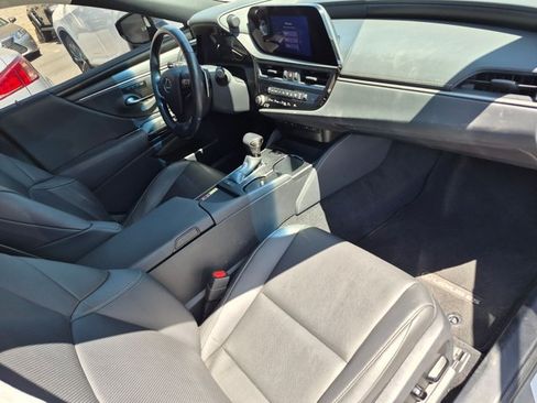 Used 2025 Lexus ES 350 w/ Premium Package FWD image 22