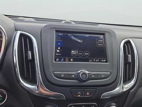 Used 2023 Chevrolet Equinox LT image 26