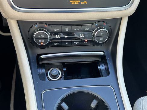 Used 2019 Mercedes-Benz GLA 250 image 32