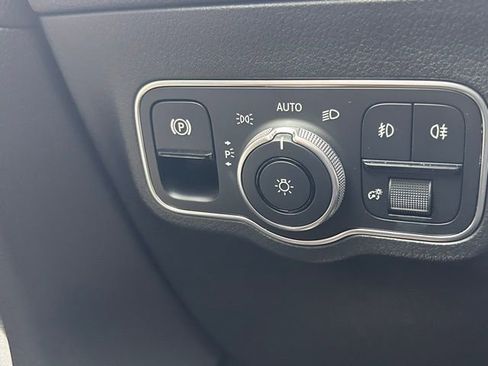 Used 2022 Mercedes-Benz GLA 250 image 18