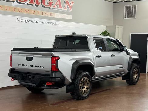 Used 2024 Toyota Tacoma 4x4 Double Cab Hybrid image 3