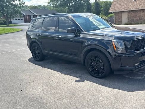 Used 2022 Kia Telluride SX w/ Nightfall Edition Package AWD/4WD image 9