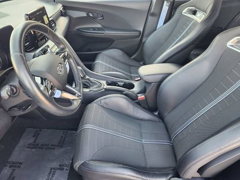 Used 2022 Hyundai Veloster N FWD image 4