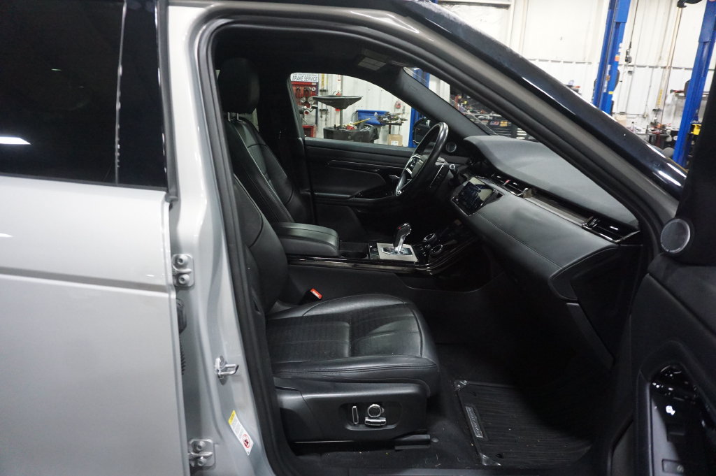 Used 2021 Land Rover Range Rover Evoque R-Dynamic HSE AWD/4WD image 17